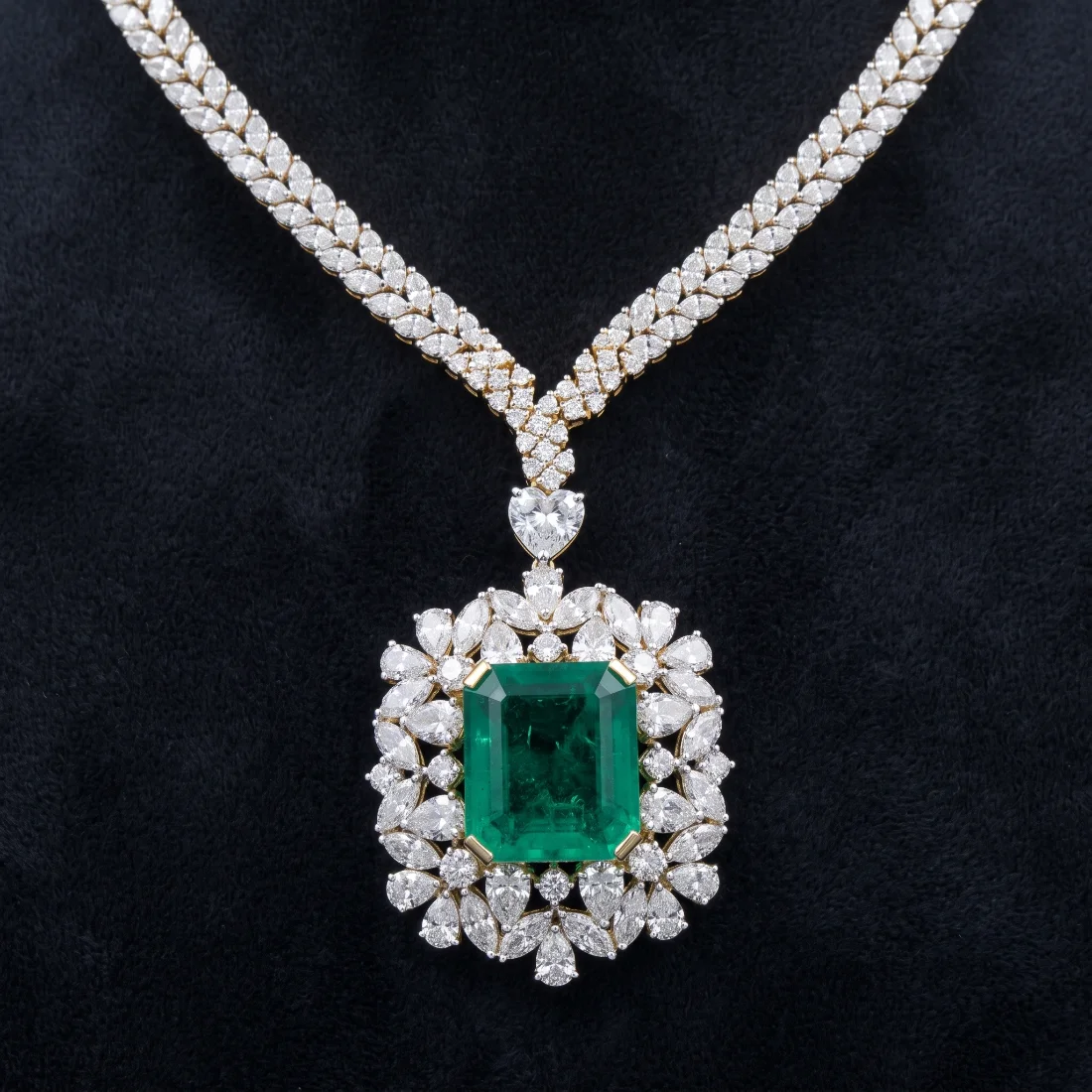 Emerald Drop Pendant - Emerald and light, a heart's gentle fall